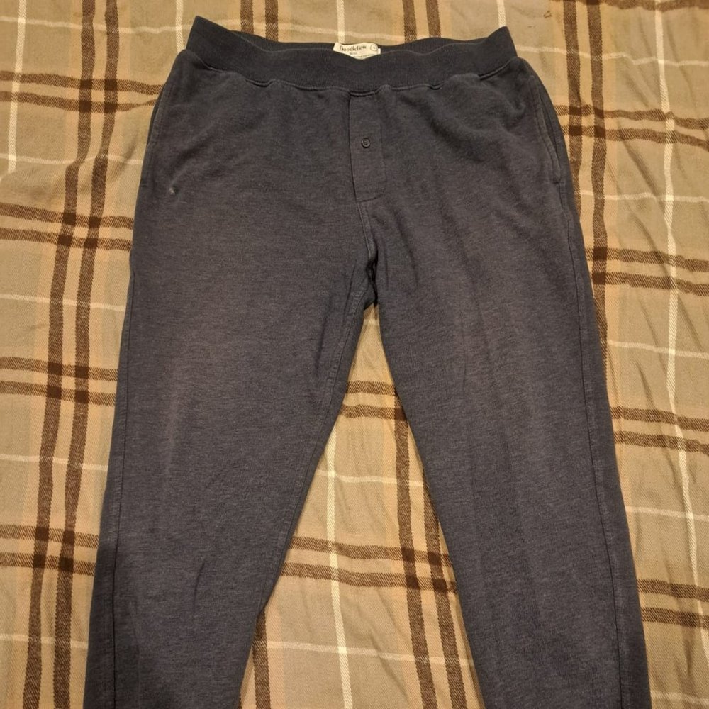 Sweat pants